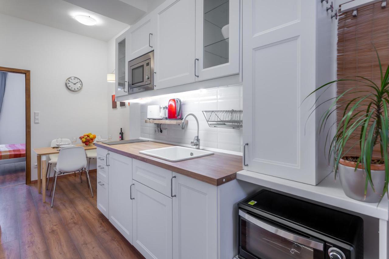 Central Avenue Apartment Βουδαπέστη Εξωτερικό φωτογραφία
